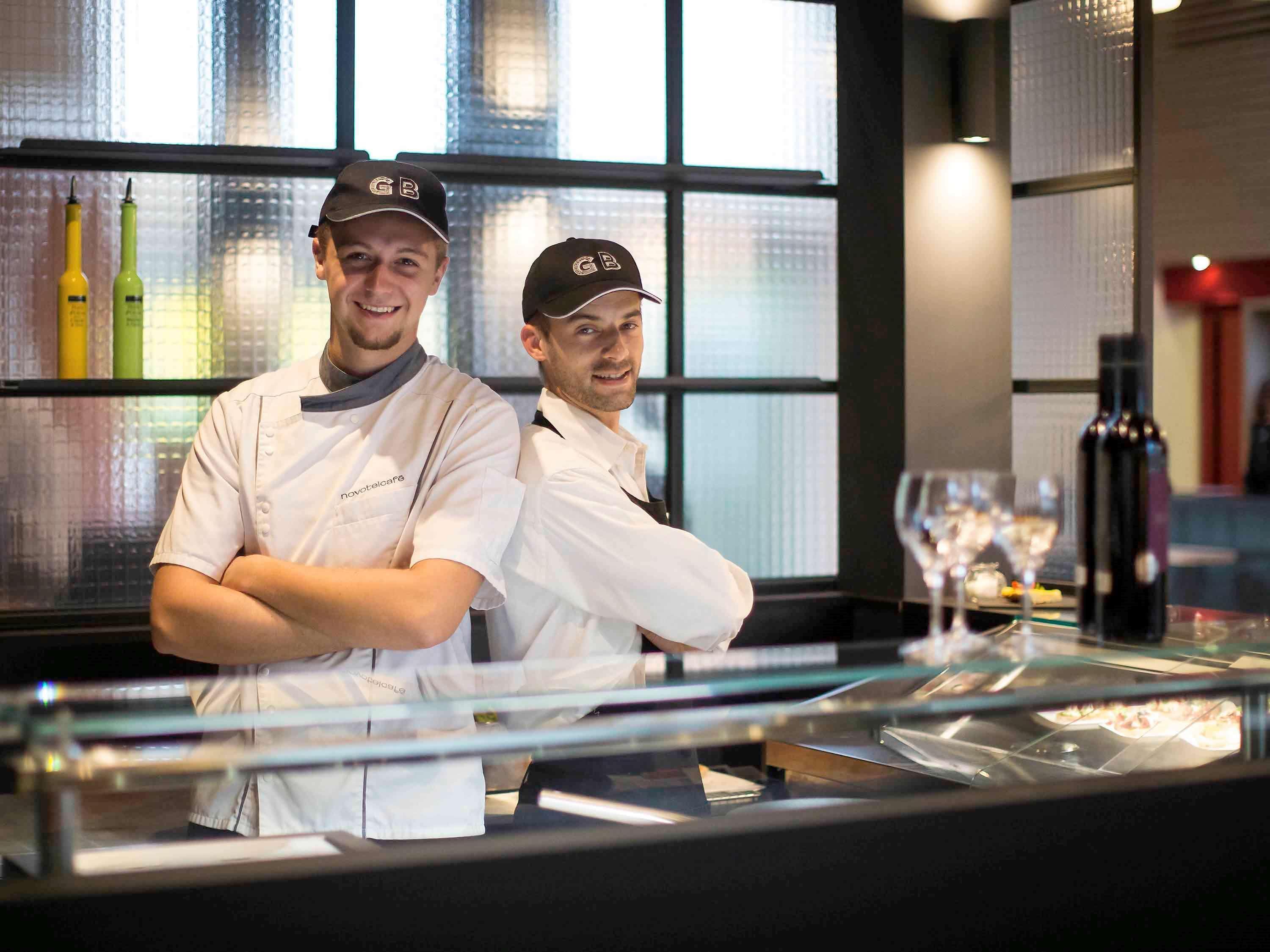Novotel Lille Aeroport Hotel 4*